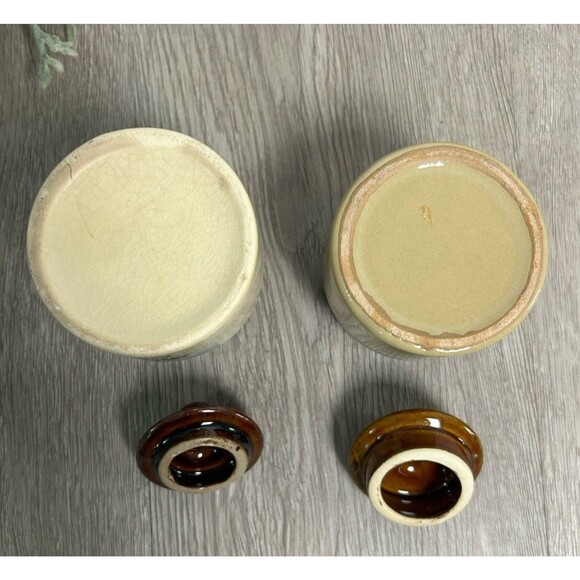 Set Of 2 Vintage Miniature Crock Jars 3” Christmas Winter Scene & Plain Brown - Picture 9 of 10